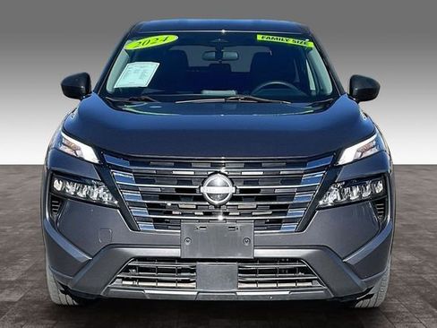 Used 2024 Nissan Rogue S image 3