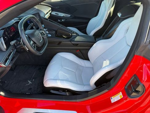 Used 2020 Chevrolet Corvette Stingray image 10