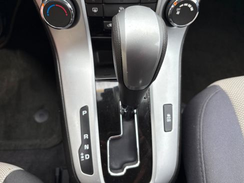Used 2012 Chevrolet Cruze LS w/ Connectivity Package FWD image 37