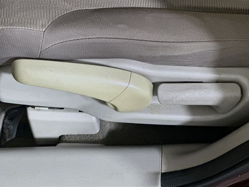 Used 2014 Honda CR-V LX image 13