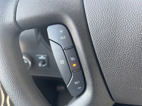 New 2025 Chevrolet Express 3500 Extended w/ Driver Convenience Package image 19