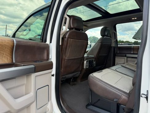 Used 2019 Ford F250 Limited AWD/4WD image 28