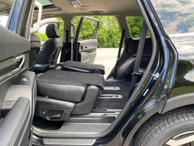 Used 2025 Kia Telluride S FWD image 36