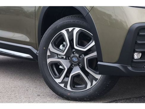 New 2026 Subaru Ascent Limited AWD/4WD image 36