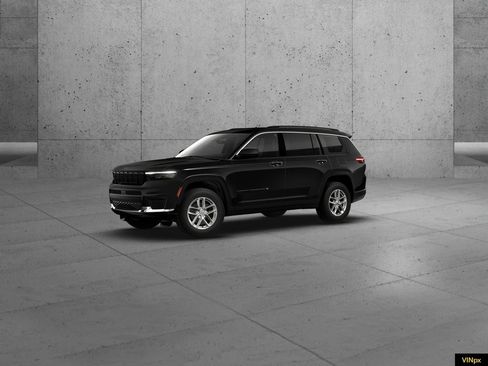 New 2026 Jeep Grand Cherokee L Laredo image 2