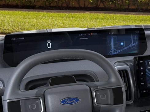 New 2025 Ford Expedition Active image 13