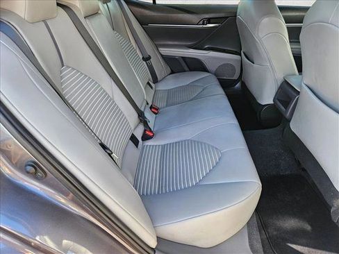 Used 2023 Toyota Camry SE image 26