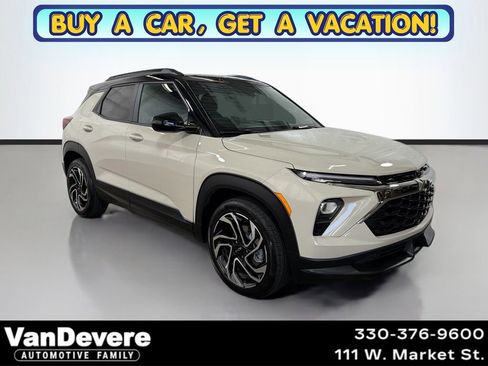 Used 2026 Chevrolet TrailBlazer RS w/ Driver Confidence Package FWD image 1