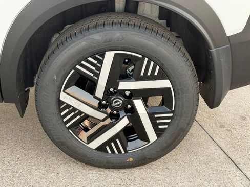 New 2026 Nissan Kicks SV image 23