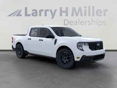 New 2025 Ford Maverick XLT w/ Equipment Group 301A image 7
