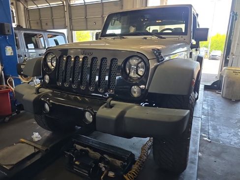 Used 2017 Jeep Wrangler Sport image 2