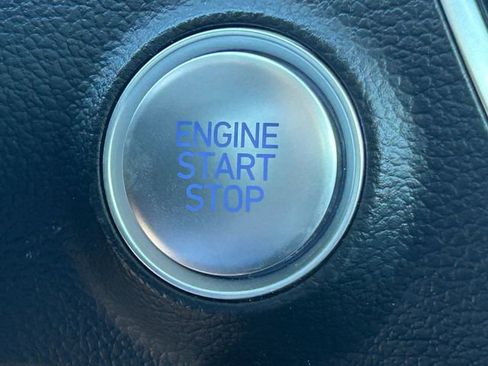 Used 2025 Hyundai Sonata SEL FWD image 16
