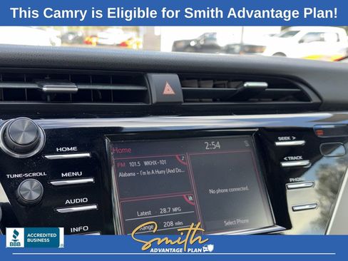 Used 2018 Toyota Camry SE w/ Convenience Package image 13