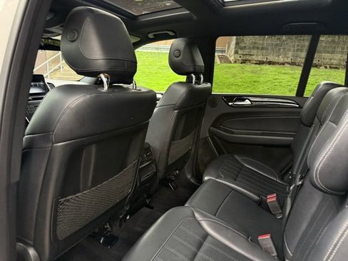 Used 2018 Mercedes-Benz GLS 450 4MATIC image 28