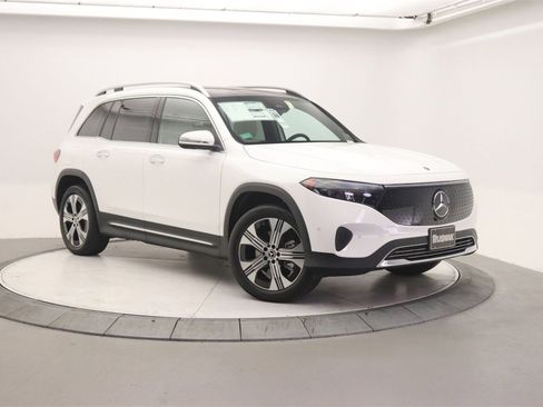 New 2025 Mercedes-Benz EQB 300 4MATIC image 1