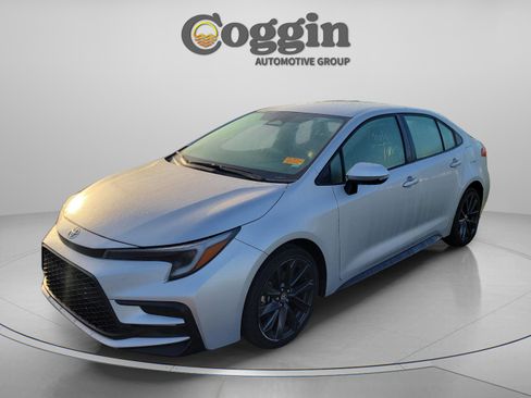 Used 2024 Toyota Corolla SE image 1
