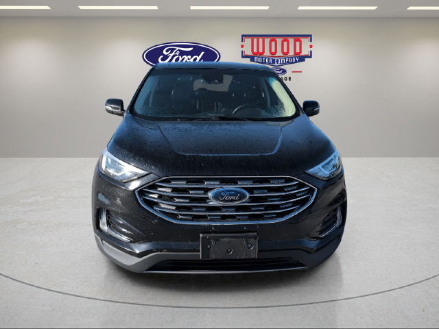 Used 2019 Ford Edge Titanium w/ Cold Weather Package AWD/4WD image 8