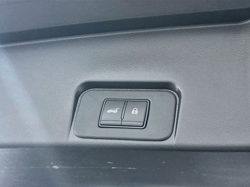 Used 2023 Nissan Rogue SL w/ SL Premium Package AWD/4WD image 32