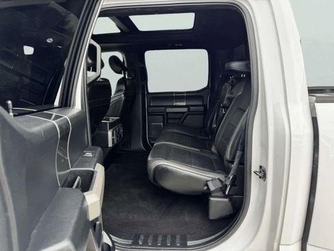 Used 2019 Ford F150 Raptor w/ Equipment Group 802A Luxury image 33