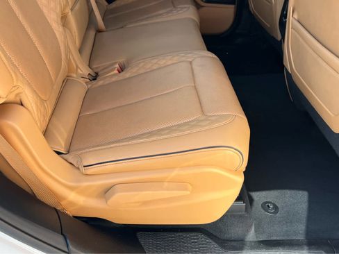 Used 2023 Jeep Grand Cherokee L Summit image 23