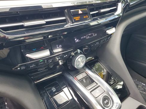 Used 2024 Acura MDX FWD w/ Technology Package image 33