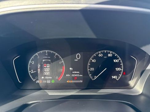 Certified 2025 Honda Pilot Sport image 29