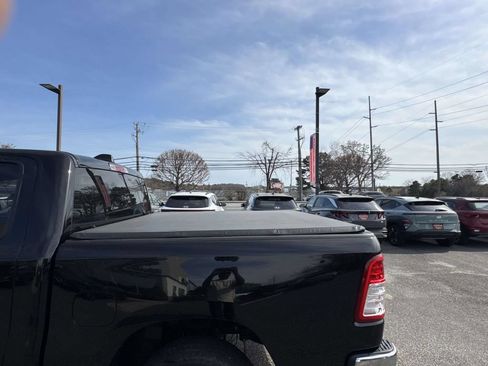 Used 2022 RAM 1500 Big Horn AWD/4WD image 10