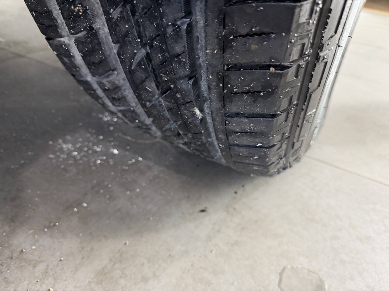 Used 2013 Chevrolet Avalanche LT w/ Suspension Package, Off-Road AWD/4WD image 6
