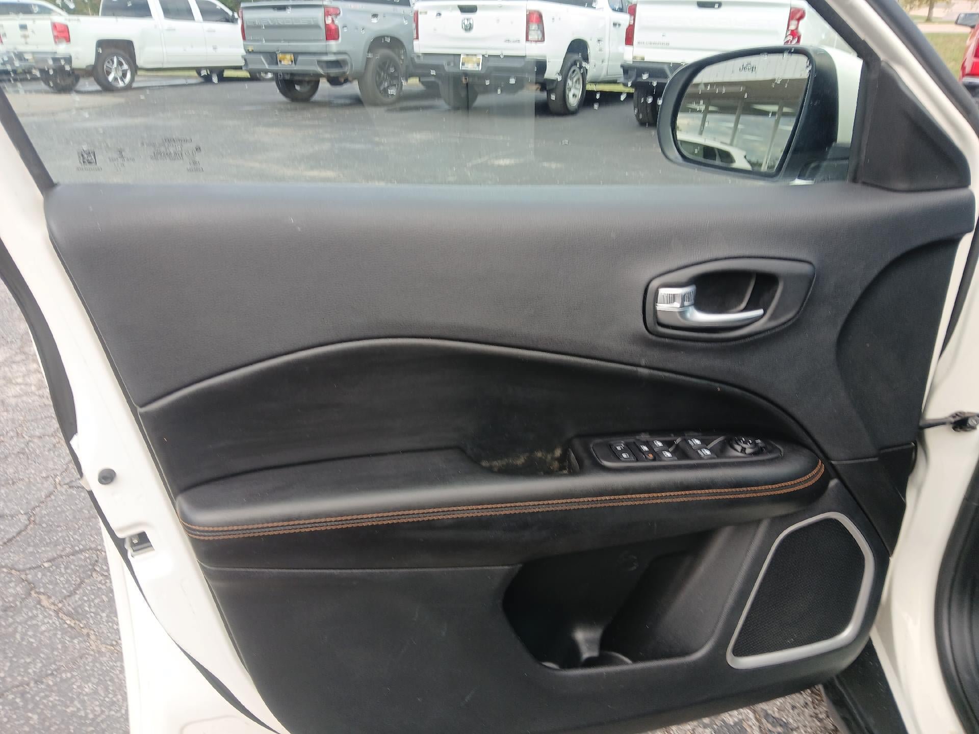 Used 2021 Jeep Compass Limited FWD image 14
