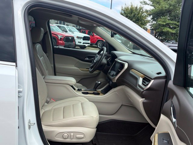 Used 2019 GMC Acadia Denali w/ Technology Package AWD/4WD image 29