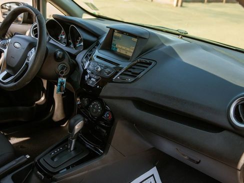 Used 2019 Ford Fiesta ST-Line FWD image 11