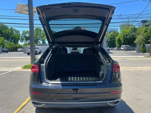 Used 2019 Audi Q8 Premium Plus AWD/4WD image 9