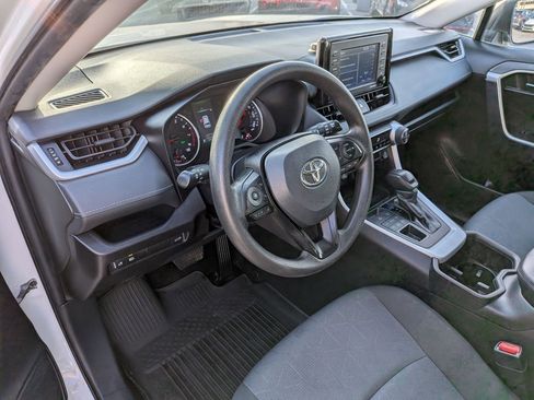 Used 2022 Toyota RAV4 XLE w/ Convenience Package image 15