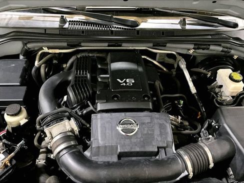 Used 2011 Nissan Frontier S RWD image 25