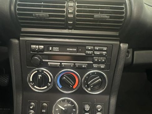 Used 2000 BMW Z3 2.5i image 47