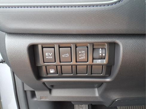 New 2026 Subaru Forester Premium AWD/4WD image 18