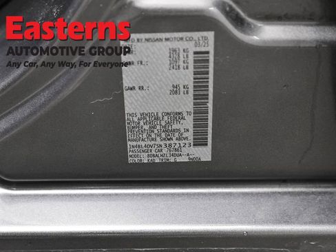 Used 2025 Nissan Altima 2.5 SV image 35