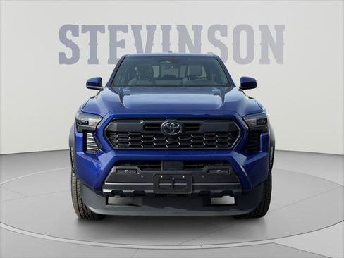 Certified 2025 Toyota Tacoma TRD Off-Road w/ TRD Off Road Upgrade Package AWD/4WD image 8