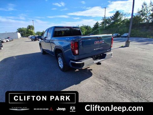Used 2024 GMC Sierra 1500 SLE AWD/4WD image 6
