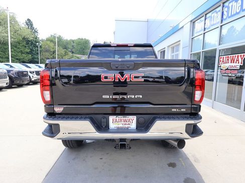 New 2026 GMC Sierra 2500 SLE w/ Max Trailering Package AWD/4WD image 9