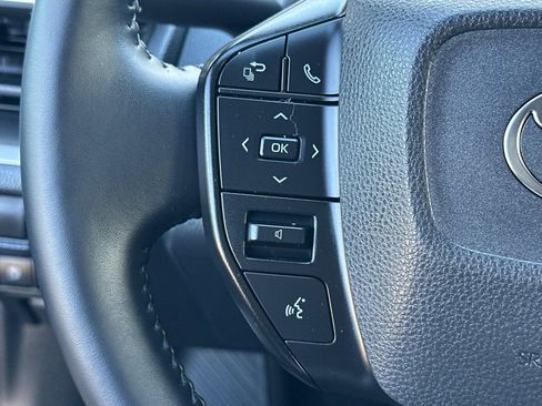 Certified 2026 Toyota Prius LE image 38