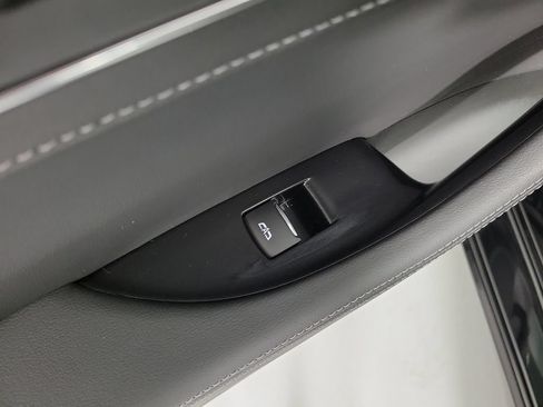 Used 2022 Cadillac CT5 Premium Luxury RWD image 12