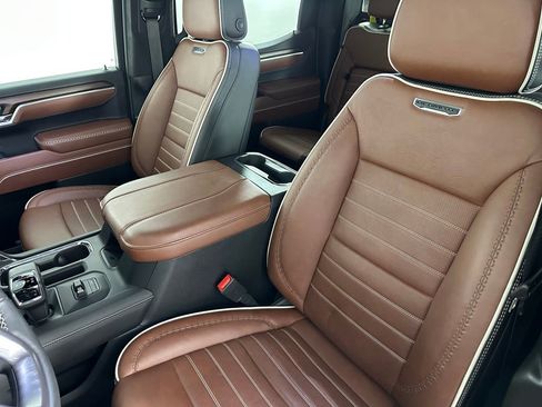Used 2025 GMC Sierra 1500 Denali Ultimate AWD/4WD image 26