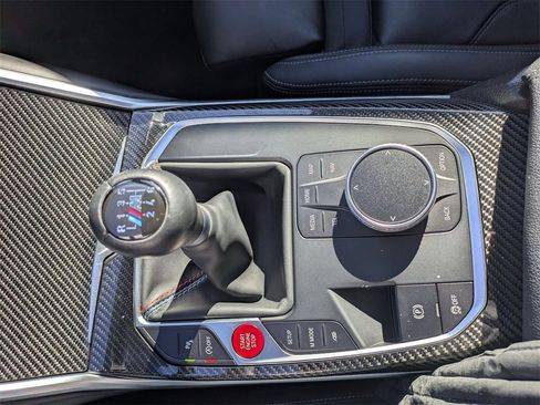 Used 2024 BMW M2 w/ Lighting Package image 27