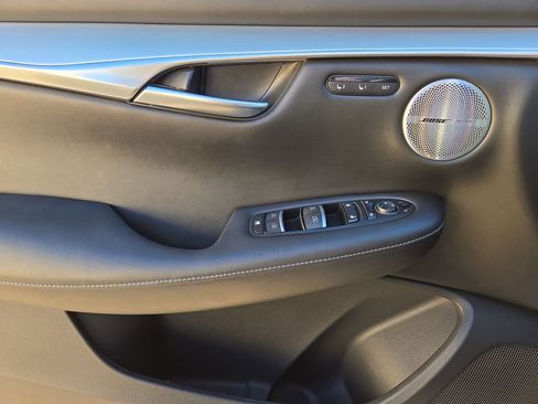 Used 2022 INFINITI QX50 Essential image 15