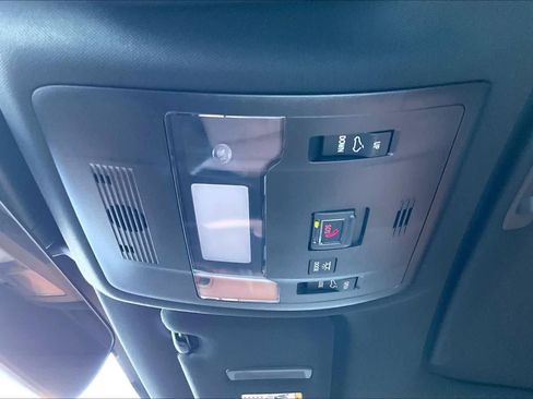 Used 2024 Lexus IS 300 w/ Comfort Package image 32