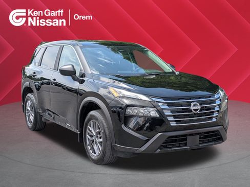 Used 2024 Nissan Rogue S AWD/4WD image 1