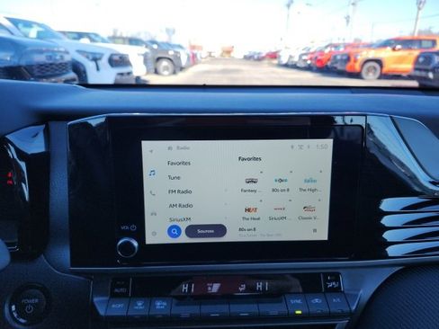 Certified 2025 Toyota Camry SE image 17