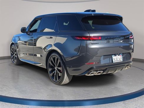 Certified 2025 Land Rover Range Rover Sport Dynamic SE image 7