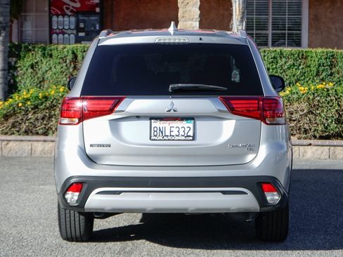 Used 2019 Mitsubishi Outlander SEL image 7